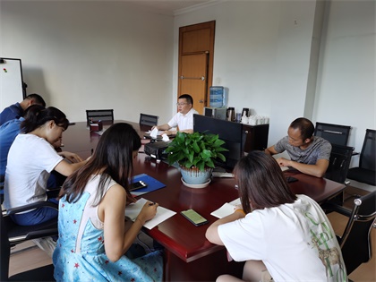 瀘天化股份公司黨委組織新發(fā)展對象進行入黨前談話