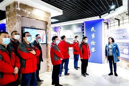 瀘天化股份公司組織新任、提拔領(lǐng)導(dǎo)干部開展廉潔警示教育活動(dòng)